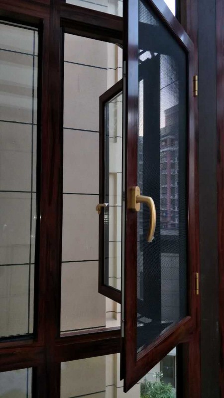 窗纱一体系统门窗